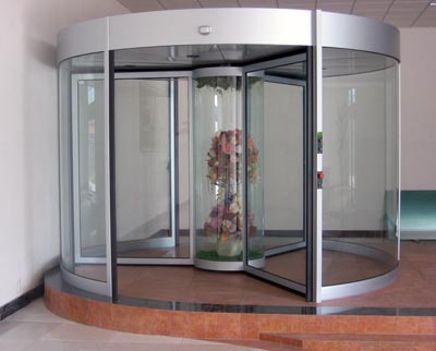���펧չ�����D�T